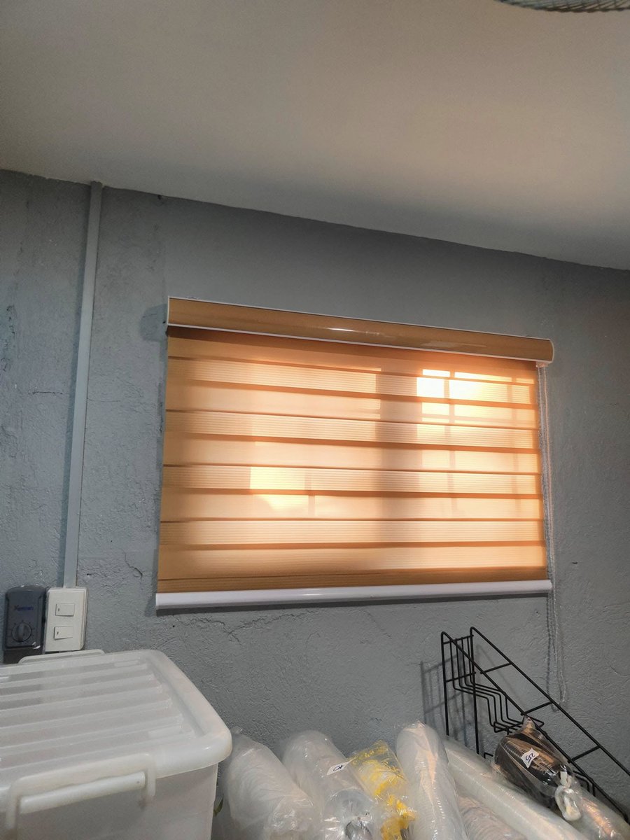 obaze_interiors's tweet image. Zebra blinds at Ksh 4,200 per sqm for ultimate style and privacy. Call 0740489487! #HomeDesignGoals #CustomSpaces
