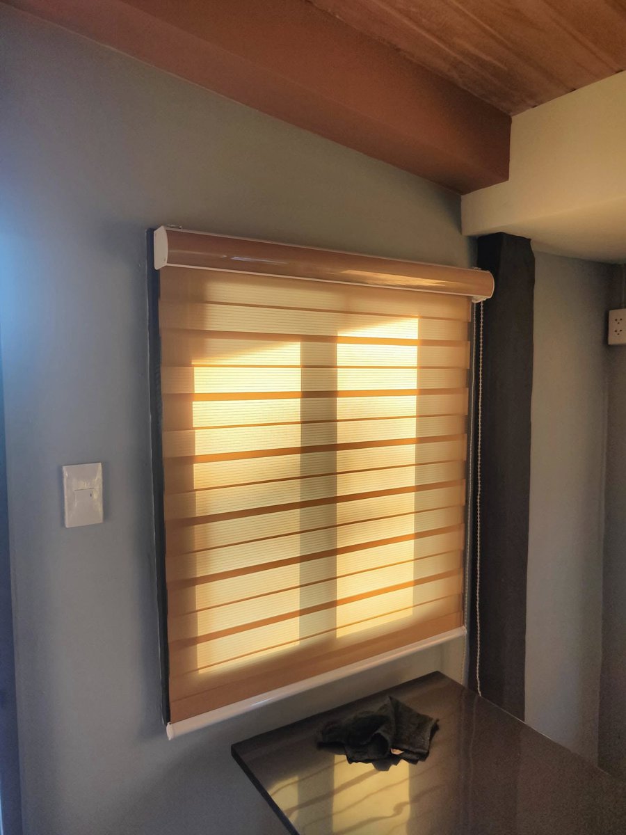 obaze_interiors's tweet image. Zebra blinds at Ksh 4,200 per sqm for ultimate style and privacy. Call 0740489487! #HomeDesignGoals #CustomSpaces