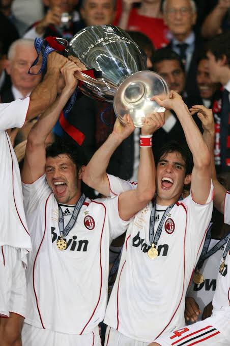 Milanista tweet media