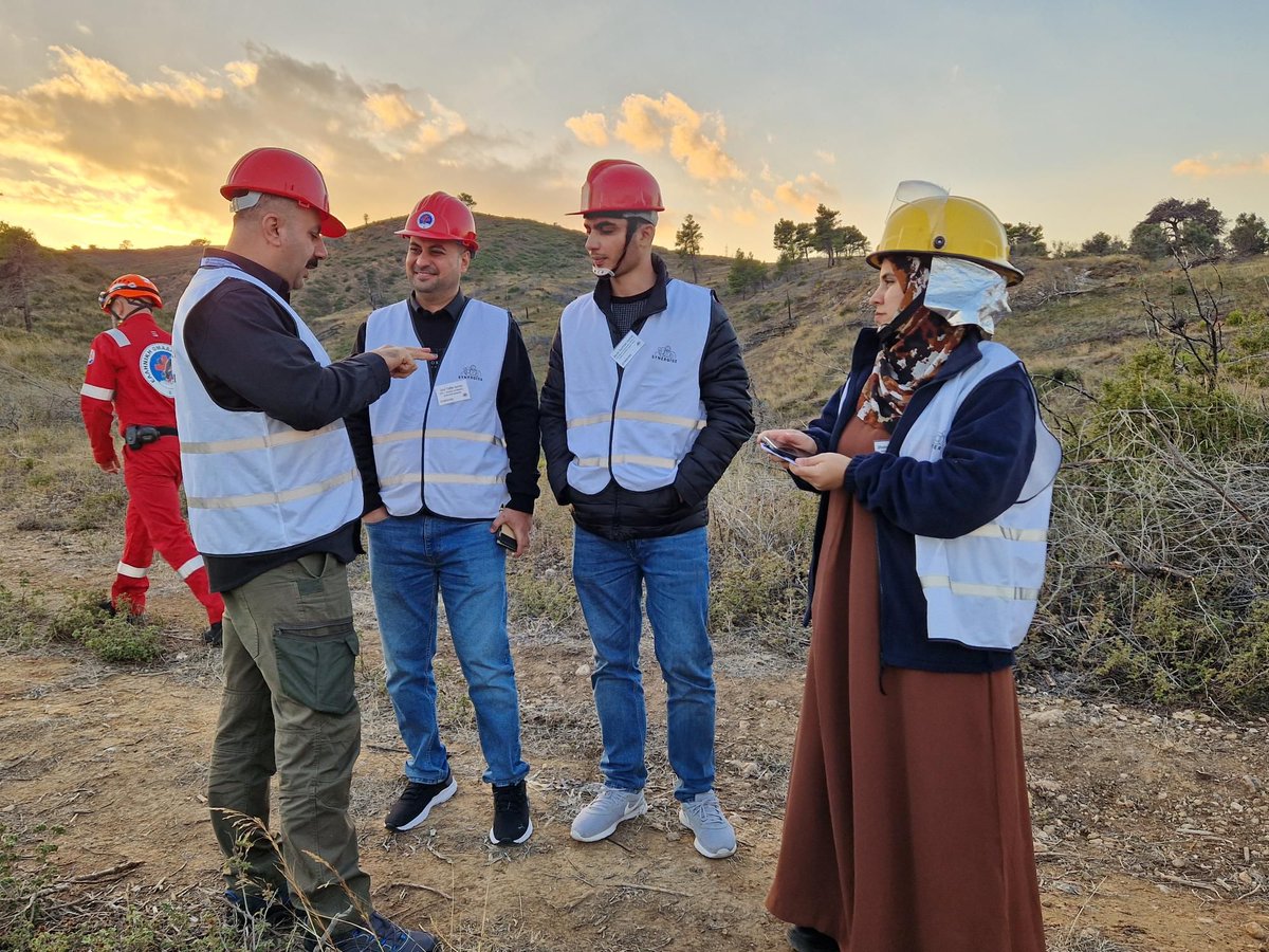🌍 Strengthening global collaboration with <a href="/SYNERGISE_EU/">SYNERGISE</a> ! Proud to host #firstresponders from JCC, Kurdistan, and honored to welcome observers Michelle Royal (USA), Gerry Doucette (Canada), and Gianmario Gnecchi (Italy).
#crisis #searchrescue #urban #incidentmanagement #disaster