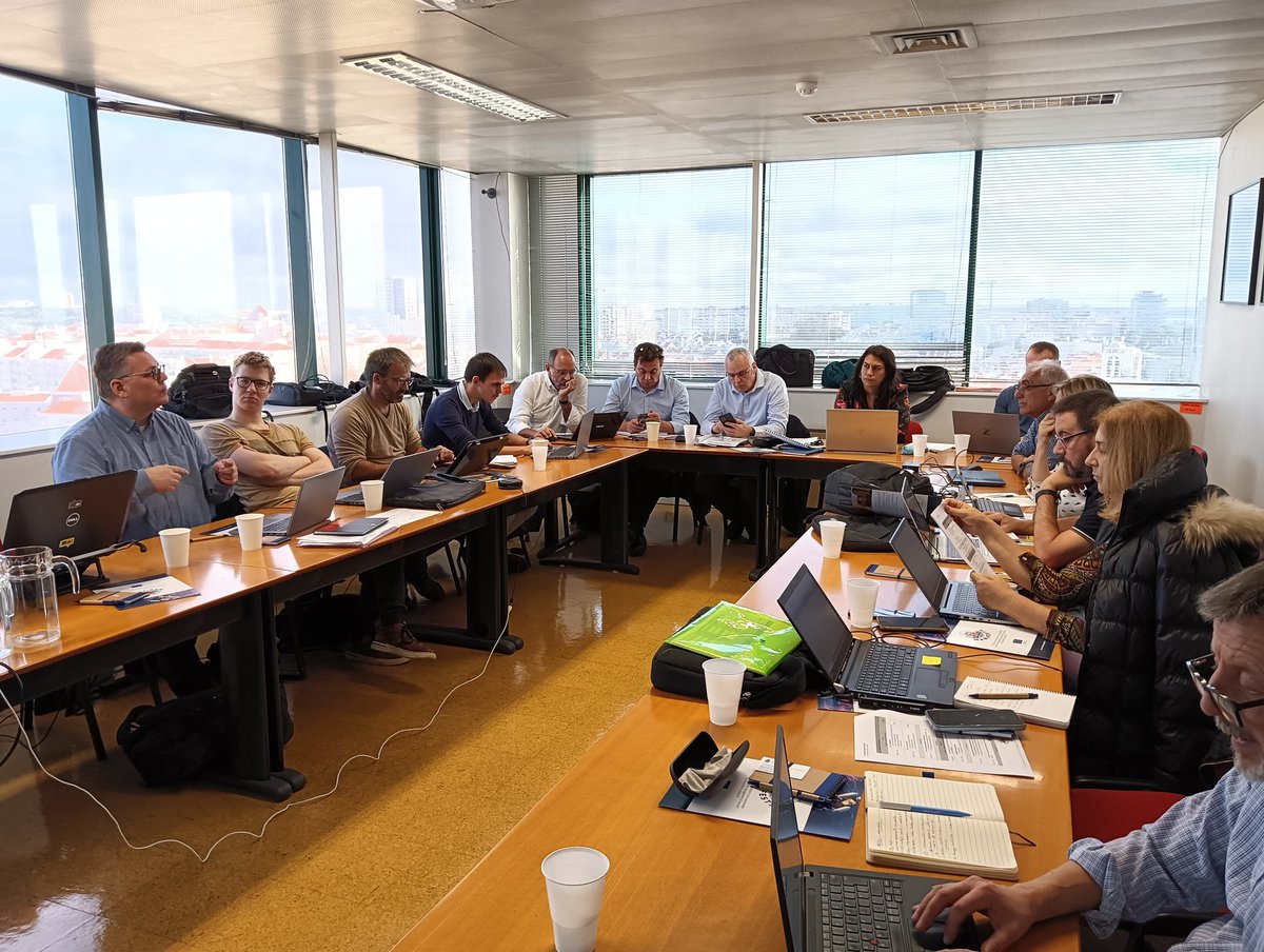 🌊 This morning, we're diving into coordination and communication for the MANIFESTS Project! Next up: reviewing progress on our underwater gas leak experiment and modeling gas releases. Stay tuned! #MANIFESTSProject #UnderwaterResearch