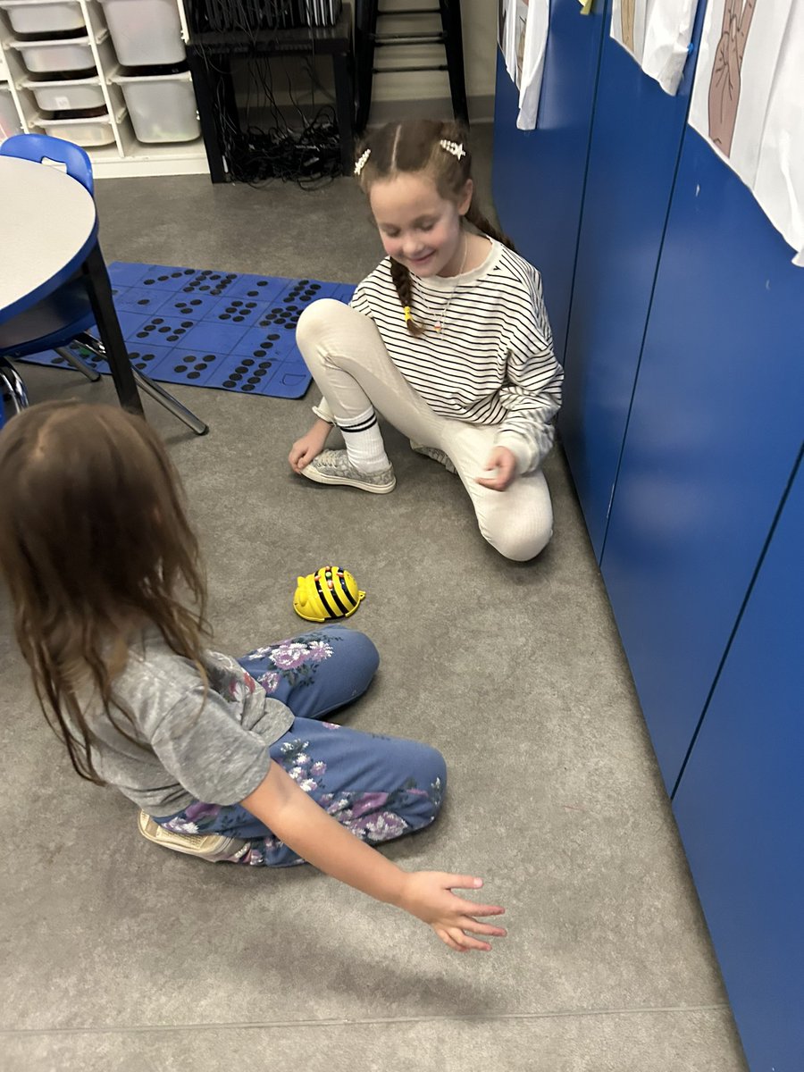 MissLEmmanuel's tweet image. Yesterday we had so much fun using the beebots! We are very excited to start learning how to code!🐝
•
@OttCatholicSB @SMYocsb #ocsbMath #ocsbCodes