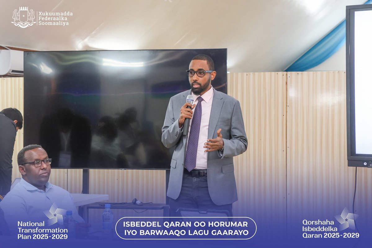 NTPSomalia's tweet photo. Today, Deputy Secretary @Abdirizak_Ibr hosted education leaders at the NTP headquarters. The visit included key discussions on progress and a tour of the Education Lab, emphasizing the sector’s vital role in shaping Somalia’s future.  #SomaliaNTP https://t.co/W7GMCopeGg