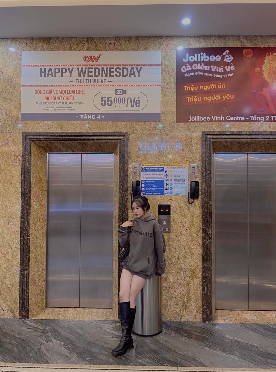 Thành công là kết quả của sự chăm chỉ của bạn. Chúc mục tiêu của bạn trở thành hiện thực. Lindsey Schnurbusch