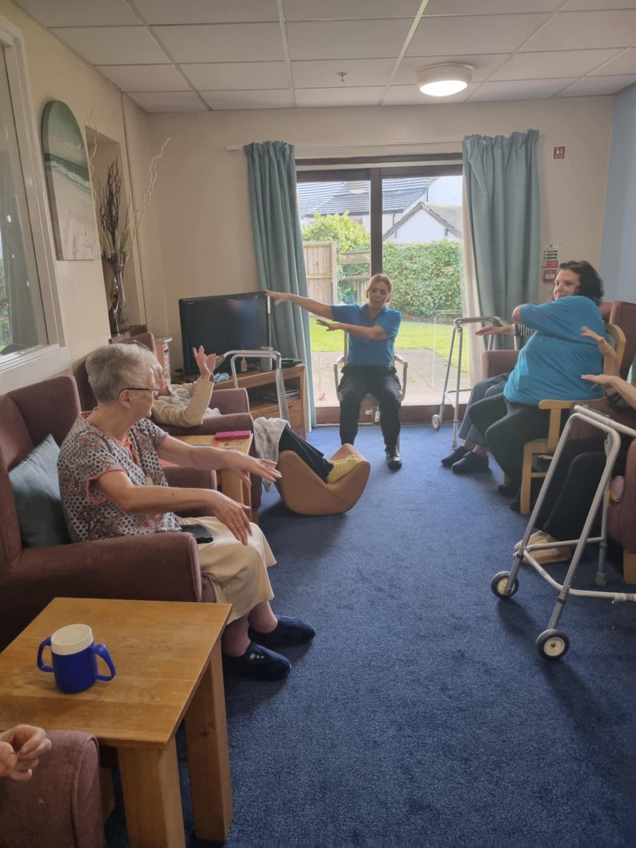 Leeds Recovery Service tweet media