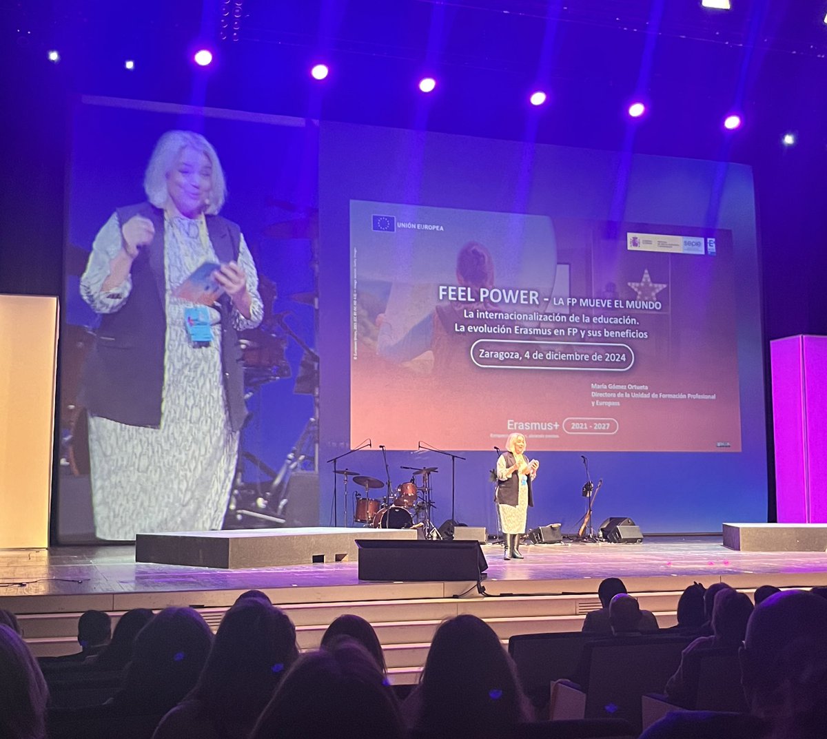 La FP mueve el mundo y #ErasmusPlus lo hace posible 
#Feelpower
<a href="/fp_aragon/">FP Aragón</a> <a href="/EUErasmusPlus/">Erasmus+</a> <a href="/IES_Andalan/">IES Andalán</a> 
<a href="/barandaisa/">ISABEL</a> <a href="/fpandalanciclos/">FP Andalán</a> 
#ErasmusPlus
<a href="/sepiegob/">SEPIE</a>