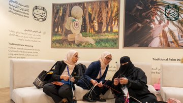SaudiTVEN's tweet photo. @wrth_ksa: Integration through learning traditional arts in the Learning City at the Learning Cities Conference in Jubail
#TraditionalArts | #LearningCity | #Jubail https://t.co/CgszrghEse
