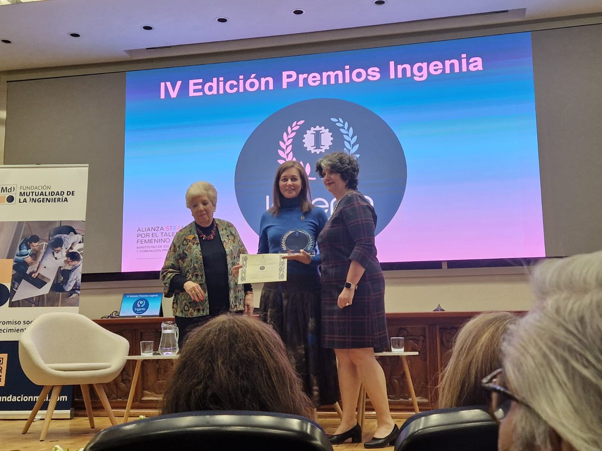 Celeste Campo (@celeste_b612) on Twitter photo Los #ViernesSTEM de la @UC3M premiados en la IV Edición Premios INGENIA 100% Talento del <a href="/Ingenieria_Esp/">I. Ingeniería España</a>. Un honor para mi recogerlo ☺️. Enhorabuena a tod@s los que los hacéis posibles 👏🏼.
<a href="/OrientacionUC3M/">Centro de Orientación a Estudiantes UC3M</a> <a href="/EPS_UC3M/">EPS-UC3M</a> Los #ViernesSTEM de la @UC3M premiados en la IV Edición Premios INGENIA 100% Talento del <a href="/Ingenieria_Esp/">I. Ingeniería España</a>. Un honor para mi recogerlo ☺️. Enhorabuena a tod@s los que los hacéis posibles 👏🏼.
<a href="/OrientacionUC3M/">Centro de Orientación a Estudiantes UC3M</a> <a href="/EPS_UC3M/">EPS-UC3M</a>