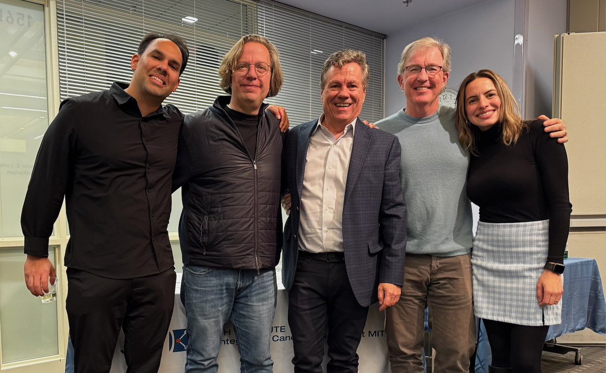 Lowe Lab (@lowelabmskcc) on Twitter photo Had a great time visiting MIT as part of the <a href="/kochinstitute/">Koch Institute at MIT</a> 50th anniversary seminar series! Always fun to be back visiting former mentors and trainees! Had a great time visiting MIT as part of the <a href="/kochinstitute/">Koch Institute at MIT</a> 50th anniversary seminar series! Always fun to be back visiting former mentors and trainees!