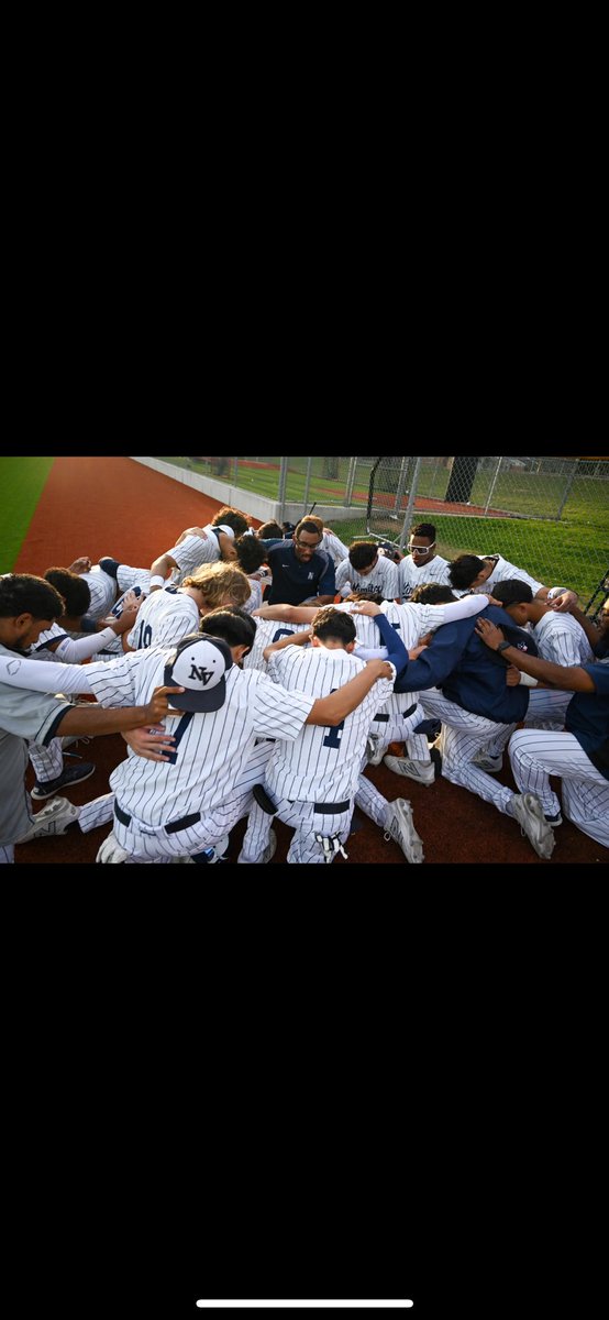 Congrats to <a href="/CoachGuinn_/">Coach Guinn</a>  being named our new head coach! Looking forward to the upcoming season! #AllN #dominate #cashin <a href="/NimitzVikings/">Nimitz High School</a>