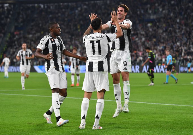 Juventus FC players celebrate.