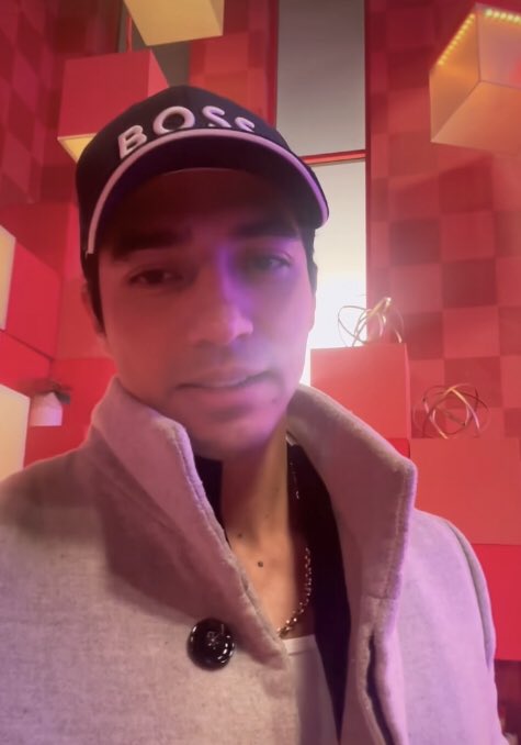 RomehGanador's tweet image. 🤣🤣🤣
… aquí alguien necesito mucho café hoy! 
#Romeh y #Divaza llegando tempranito a Televisa.
#TeamRomeh 🫶🏻🤙🏻