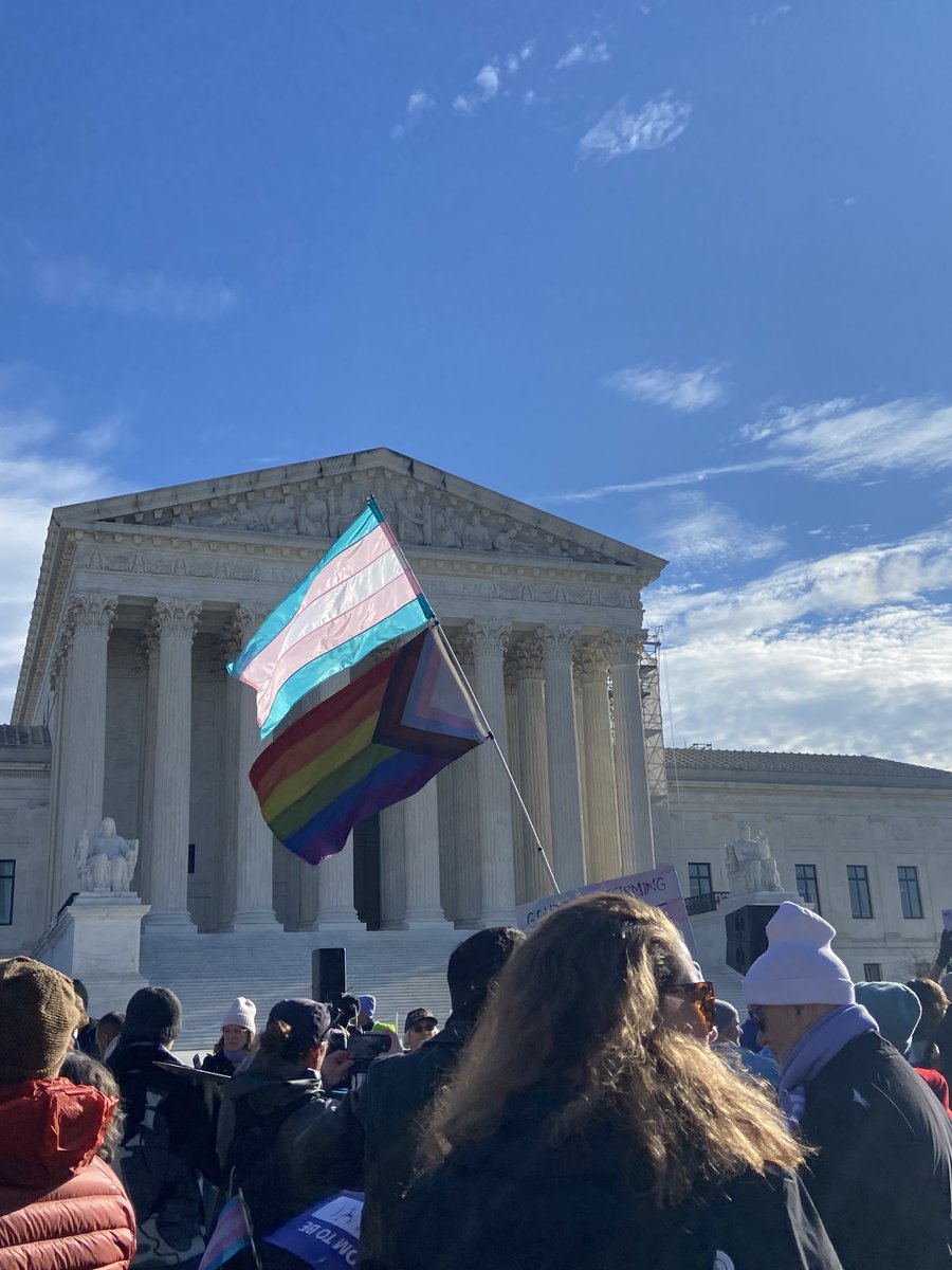 reproaction tweet media