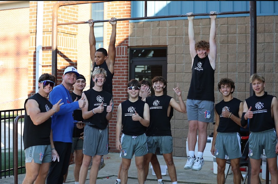 Bar Hangs:  Swagger takes the team win, but Gatlyn Grace(<a href="/GatlynGrace/">Gatlyn Grace</a>) wins the individual with a 4:06min hang!