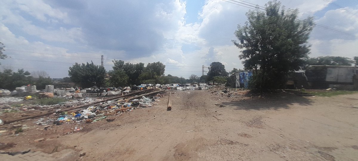 Angela Ludek tweet media