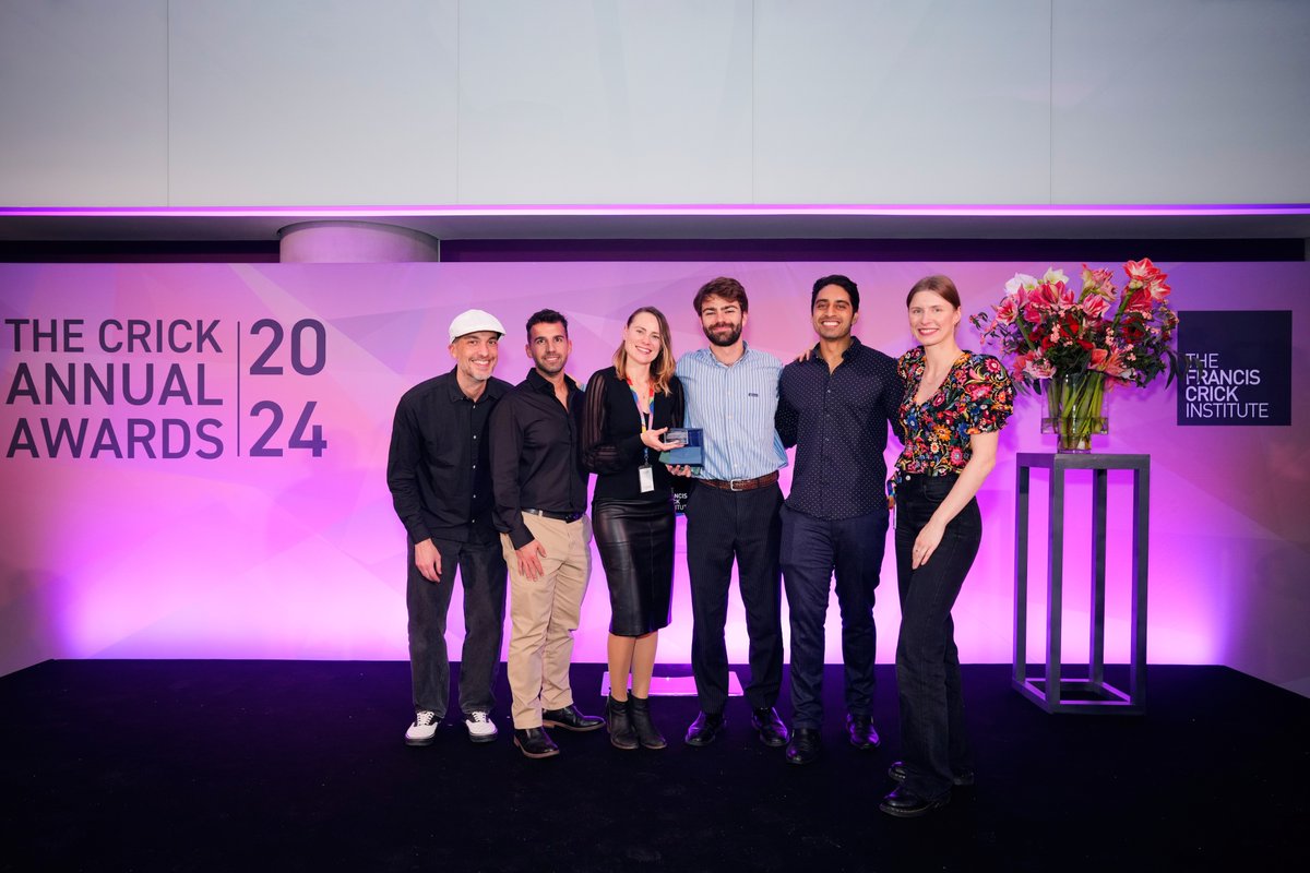 Turner Lab (@lab_turner) on Twitter photo It was a great pleasure for some of us to attend the annual <a href="/TheCrick/">The Francis Crick Institute</a> awards🤩! Our very own Ruta was recognised for her involvement in the Laboratory Research Scientist Network Committee. 
credit 📷 Michael Bowles It was a great pleasure for some of us to attend the annual <a href="/TheCrick/">The Francis Crick Institute</a> awards🤩! Our very own Ruta was recognised for her involvement in the Laboratory Research Scientist Network Committee. 
credit 📷 Michael Bowles