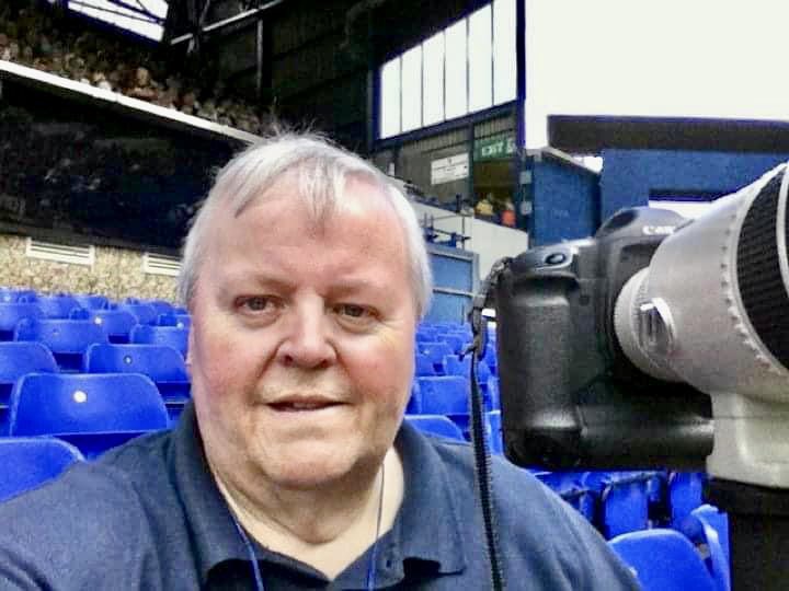 BillyBondsStand's tweet photo. Spare a thought today for Steve Bacon, his family and friends on the day of @onesteviebacon funeral RIP Hammer 😔⚒️ https://t.co/CJG7tH0mhd