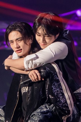 blue | holding on my last straw :) tweet media