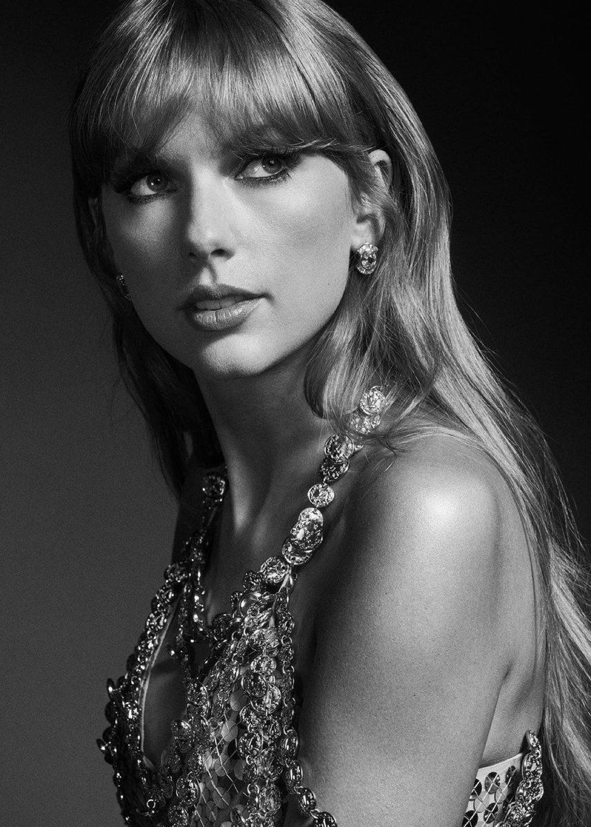 Ya salio el Spotify Wrapped y Taylor fue la artista mas escuchada del año! 

Es su segunda vez consecutiva en conseguir este logro 

Te invitamos a compartir tu #SpotifyWrapped2024 con el hashtag #monTayvideo 💙🎧