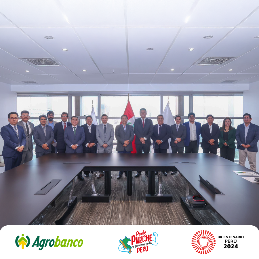 Agrobanco Perú (@agrobancop) on Twitter photo Agrobanco firmó un Nuevo Acuerdo de Confianza con el Ministerio de Desarrollo Agrario y Riego del Perú (<a href="/midagriperu/">MIDAGRI PERÚ</a>), para la administración del Fondo AgroPerú por 3 años.
Seguimos sembrando confianza y cosechando progreso para los pequeños productores agropecuarios del Perú. Agrobanco firmó un Nuevo Acuerdo de Confianza con el Ministerio de Desarrollo Agrario y Riego del Perú (<a href="/midagriperu/">MIDAGRI PERÚ</a>), para la administración del Fondo AgroPerú por 3 años.
Seguimos sembrando confianza y cosechando progreso para los pequeños productores agropecuarios del Perú.