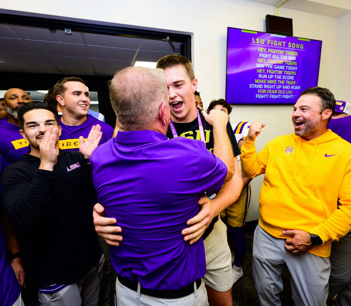 Bobby Barham (@bobbybarham_lsu) on Twitter photo Let’s Geaux!! Been a long time coming…Congratulations <a href="/zachweeks44/">Zach weeks</a> !! Only one weeks away from a month #KatesNext🤫 Let’s Geaux!! Been a long time coming…Congratulations <a href="/zachweeks44/">Zach weeks</a> !! Only one weeks away from a month #KatesNext🤫