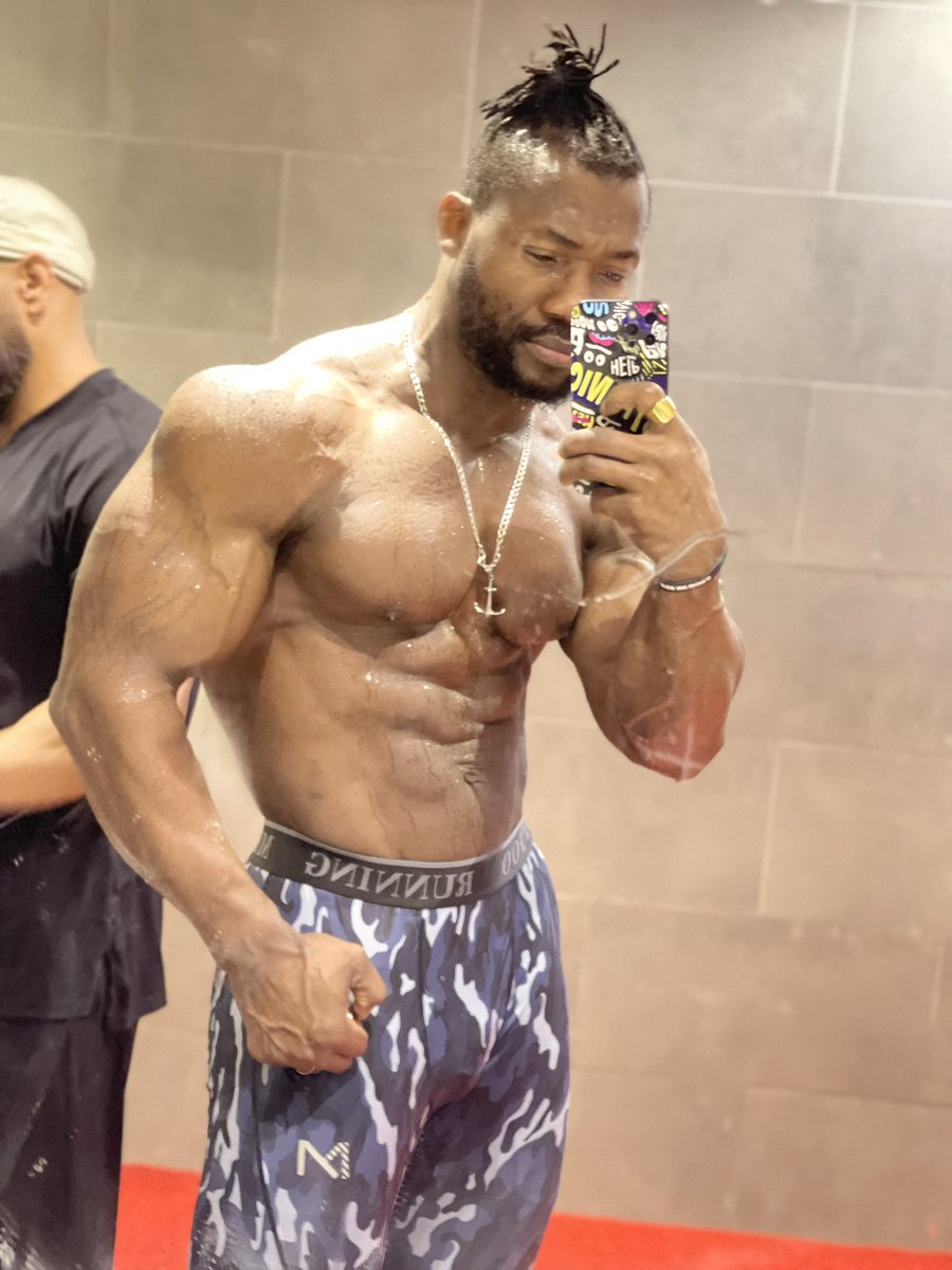 MalikTyrone2's tweet photo. Hey guys is being a while! #ifbbpro #proffessionalbodybuilder https://t.co/Y7xgPBFKtx