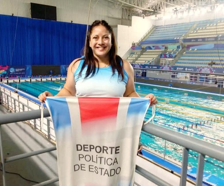 WebTribuno's tweet photo. 🏊‍♀️La Profesora Selena Barraza, responsable del Equipo de Paranatación del #NatatorioOlímpicoMadreDeCiudades, fue designada por el #COPAR para recibir una capacitación de #WORLDPARASWIMMING en Guadalajara, #México👇
https://t.co/f0GoXcIyqF https://t.co/eFLMveLmh5