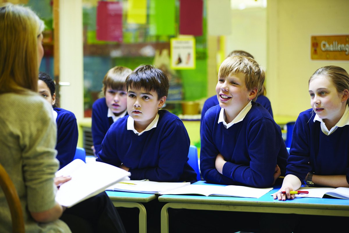 EEF (@educendowfoundn) on Twitter photo 🚨 NEW RESEARCH
Today we’ve published a report that looks at how teachers and school leaders are using and engaging with research evidence.
It's based on polling commissioned through <a href="/TeacherTapp/">Teacher Tapp</a>.
1/5 🚨 NEW RESEARCH
Today we’ve published a report that looks at how teachers and school leaders are using and engaging with research evidence.
It's based on polling commissioned through <a href="/TeacherTapp/">Teacher Tapp</a>.
1/5