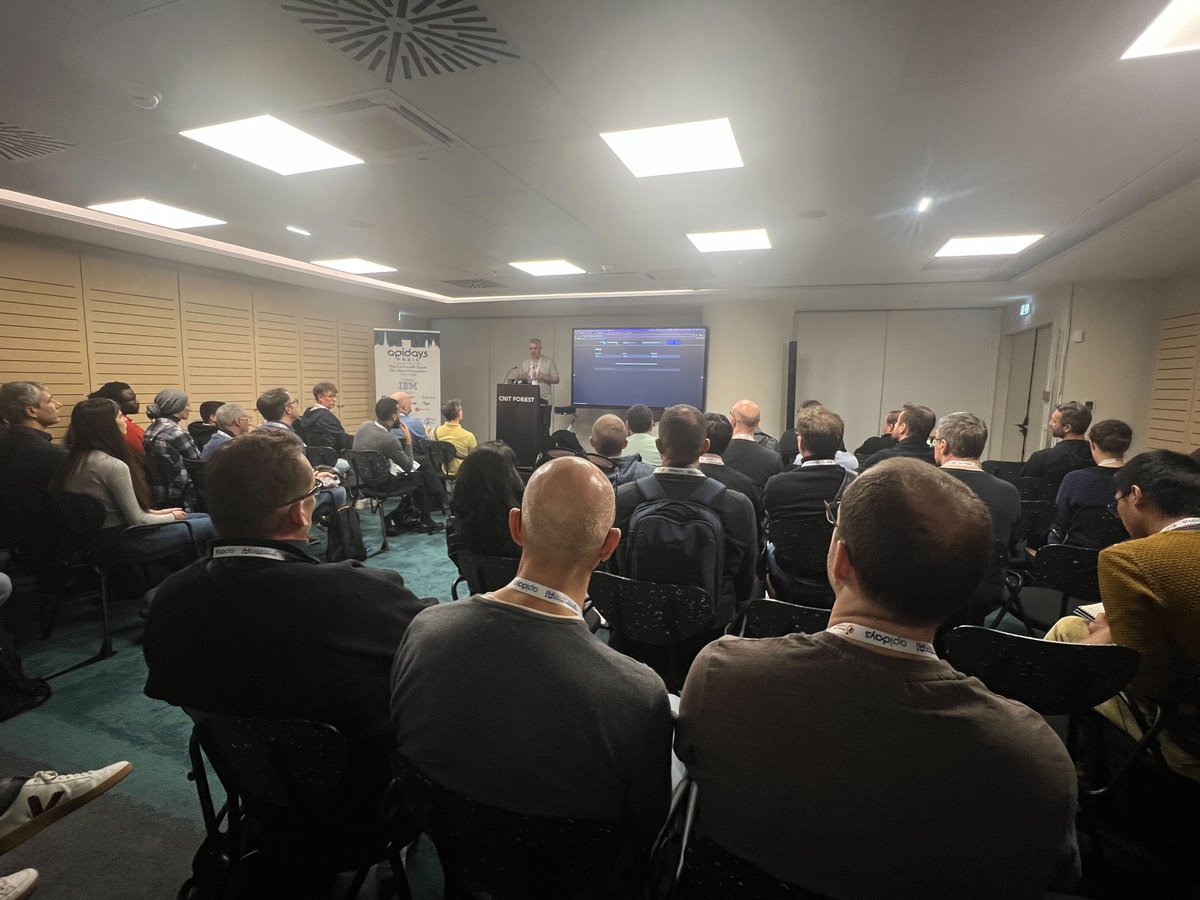 wiremockorg's tweet image. Our own @leeturner is delivering an outstanding talk at API Days Paris, showcasing how WireMock Cloud streamlines parallel development to a packed and engaged audience.