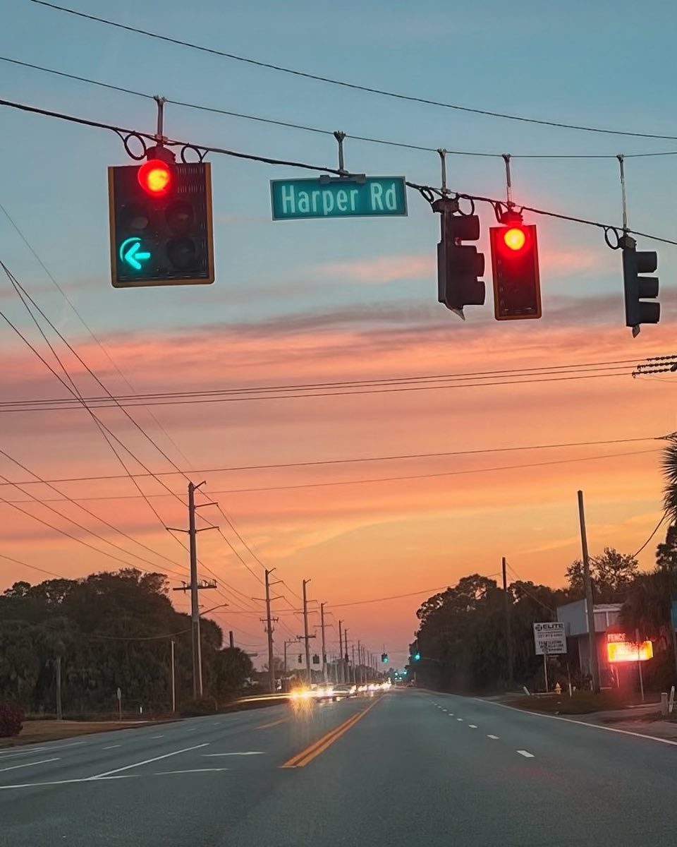 MelsMisadventures tweet media