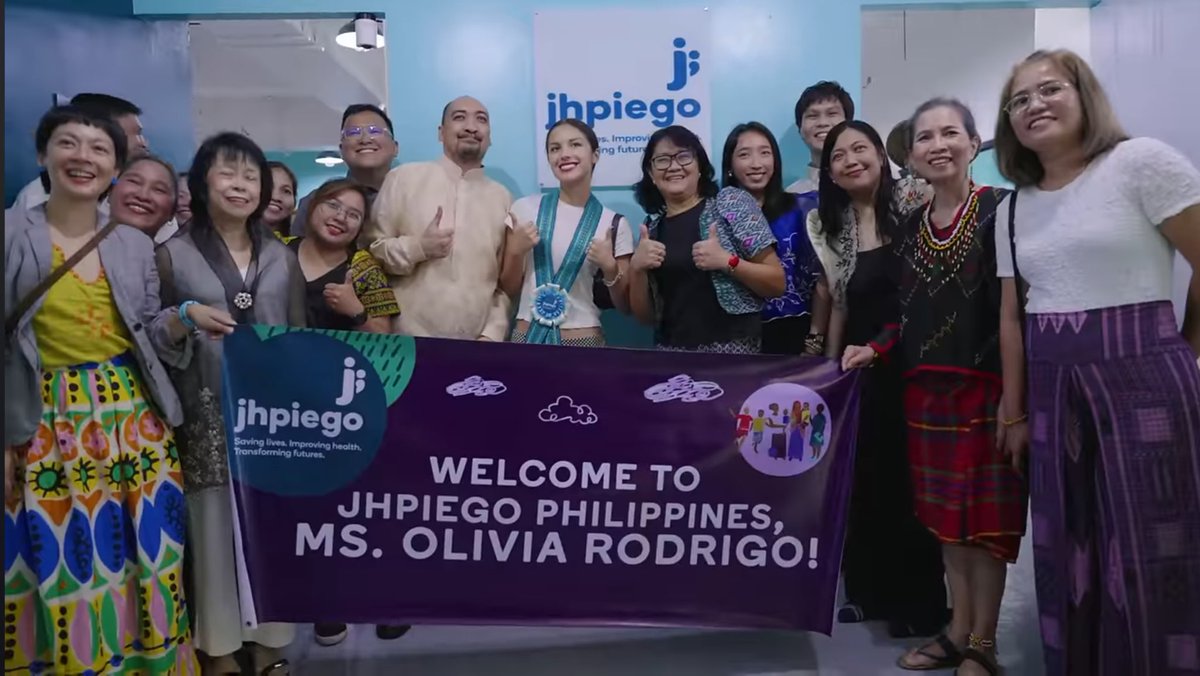 iliv4uolivia's tweet photo. thank u @oliviarodrigo for visiting & giving back to the filipinos!! u have done so much, we can tell it is really ur dream & u really made it so special for us!! mahal kita miss so filipina #pinoypride ๐๐ต๐ญ #GUTSTourPH https://t.co/IoxgkgzvsR