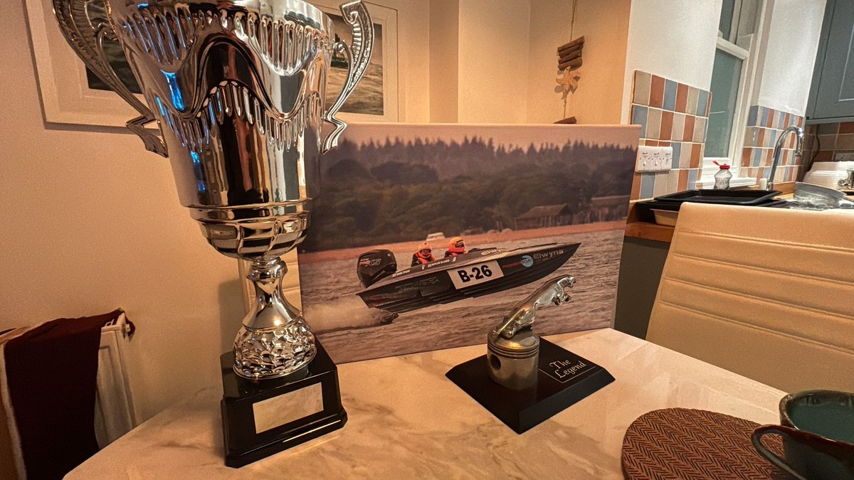 #Congratulations to #Elwyns sponsoree’s Baylan, the youngest son of our MD and Harry, who are now UK #Offshore #Powerboat #Champions 2024 In Class 3B