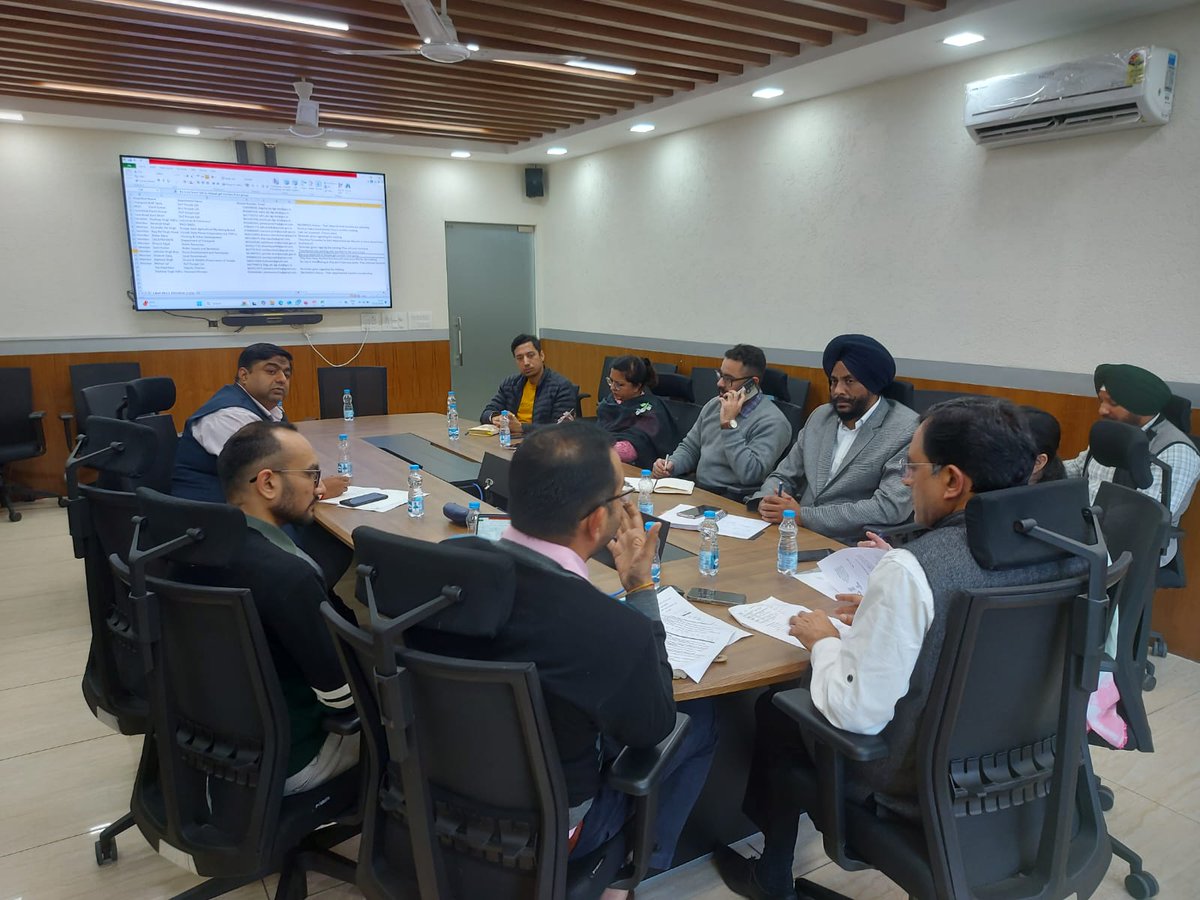 PunjabLSA's tweet photo. CBuD App Focus Group Meeting

Held on 03.12.2024 under the leadership of ADG, Punjab LSA, the meeting discussed the app's overview, adoption challenges, and solutions to enhance usability.

#DigitalConnectivity #CBuDApp #PunjabLSA https://t.co/RSAnR16HXp