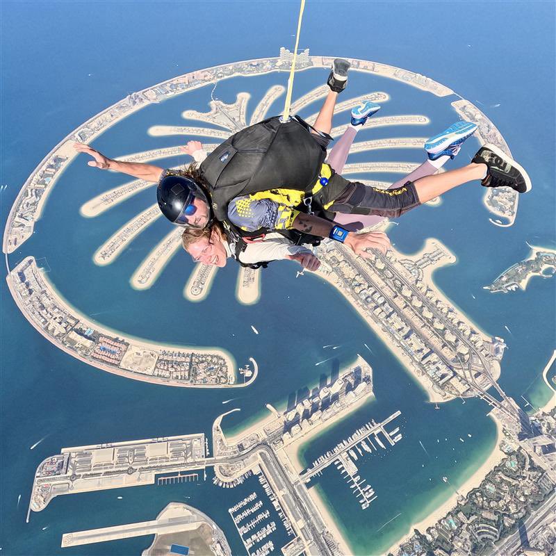 skydivedubai's tweet photo. Adventure speaks every language! With instructors from over 30 countries, whether it's Hola, Bonjour, Marhaba, Namaste, or Privet, we've got you covered here at Skydive Dubai. ๐ช ๐
ย
#SkydiveDubai #FlyingAdventures #MyDubai https://t.co/FEieOAc6w3