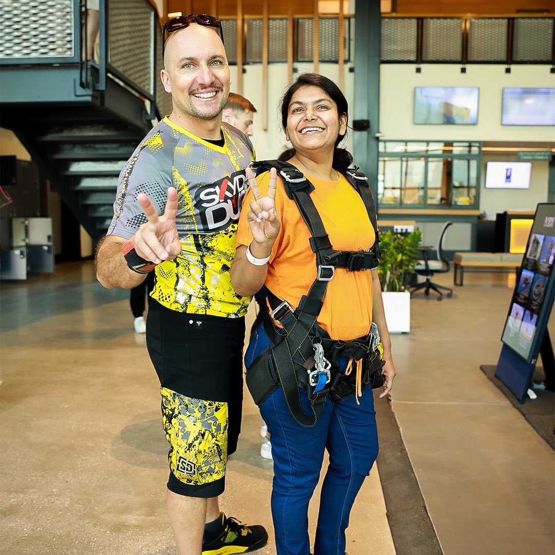 skydivedubai's tweet photo. Adventure speaks every language! With instructors from over 30 countries, whether it's Hola, Bonjour, Marhaba, Namaste, or Privet, we've got you covered here at Skydive Dubai. ๐ช ๐
ย
#SkydiveDubai #FlyingAdventures #MyDubai https://t.co/FEieOAc6w3