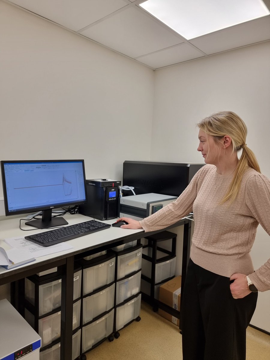 💡 An insightful training session with <a href="/symcel/">Symcel</a> on various applications of their CalScreener device! 

Looking forward to applying this knowledge to antimicrobial surfaces research projects happening at the Open Innovation Hub!