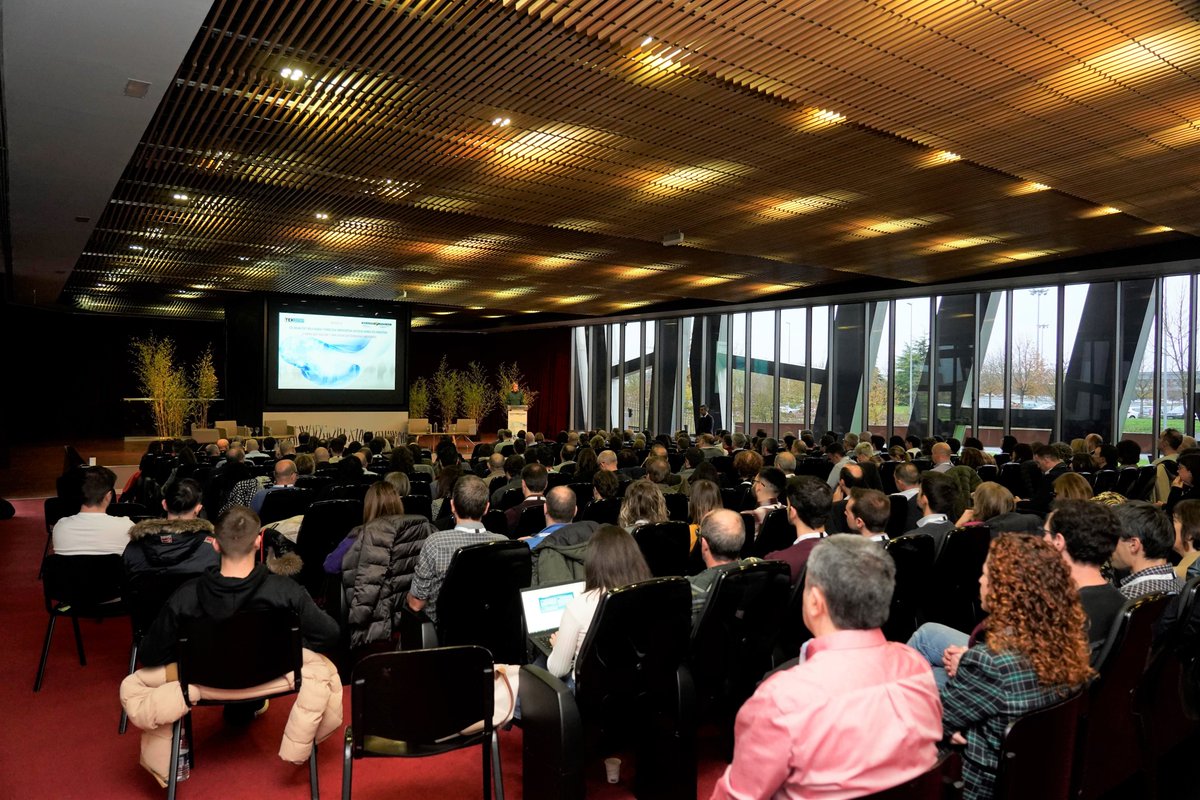 gobernantzaEJGV's tweet image. 💻 𝗧𝗘𝗞𝗴𝘂𝗻𝗲𝗮𝗿𝗲𝗻 4. edizioa arrakastatsua izan da eta administrazio desberdinetako 250 ordezkari eta teknikari baino gehiago batu ditu, teknologiaren eskutik eta elkarlanean, Administrazioaren sinplifikazioari ekiteko helburuarekin.

🔗 irekia.eus/gada/876