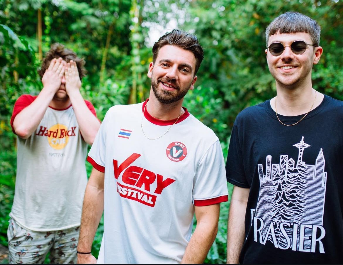 thelafontaines tweet media