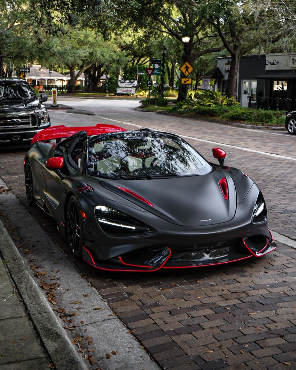 McLaren 765LT 💥