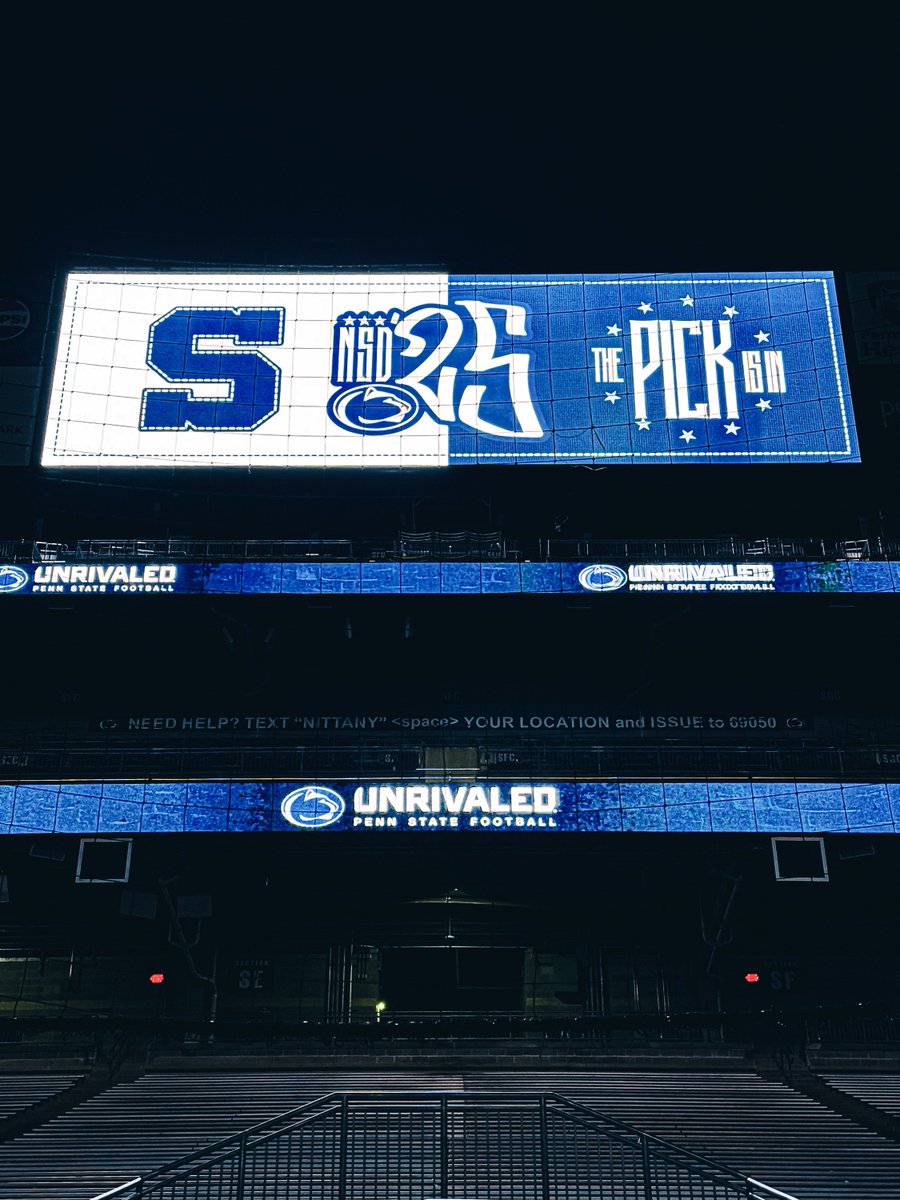 Beaver Stadium in NSD mode ☑️

#WeAre x #Slide25state