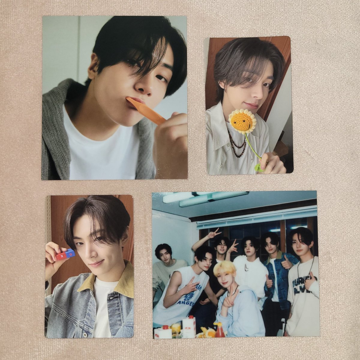romance: untold - engene ver. (jay)

- wtt for sunghoon, heeseung, or jungwon ver.
- wts for $15 (negotiable) without photocards, but will give lomo card + polaroid
- usa based
- see carrd in pinned for more details
- dm questions/concerns or wanna trade/buy !!