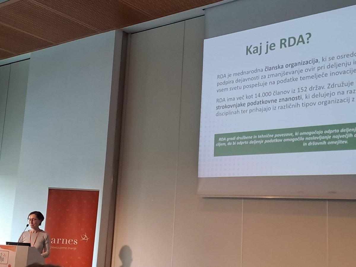 📸 A few photos from the intriguing presentations, covering various topics, e.g. Citizen Science, Open Science, Pan-European Genomic Infrastructure, FAIR data, RDA, etc.

<a href="/RDA_Europe/">RDA Europe</a> #openscience #fairdata #mrezaznanja <a href="/ArnesInfo/">Arnes</a> #openaccess #OpenResearch #SPOZNAJ