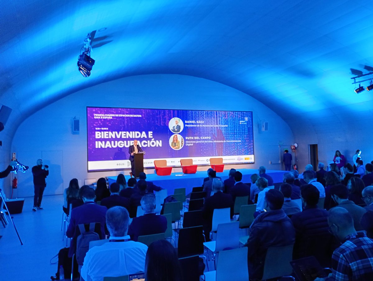 ldttoolbox's tweet image. 🌐 Excited to have joined the 1st Gaia-X Spain Data Spaces Summit! Key takeaways on innovation and global impact from leaders like Ruth del Campo, Antonio Biason, and Ana García Robles.

💡 A step closer to leveraging #DataSpaces #GaiaX #DigitalTwins #SmartCities #LDTToolbox