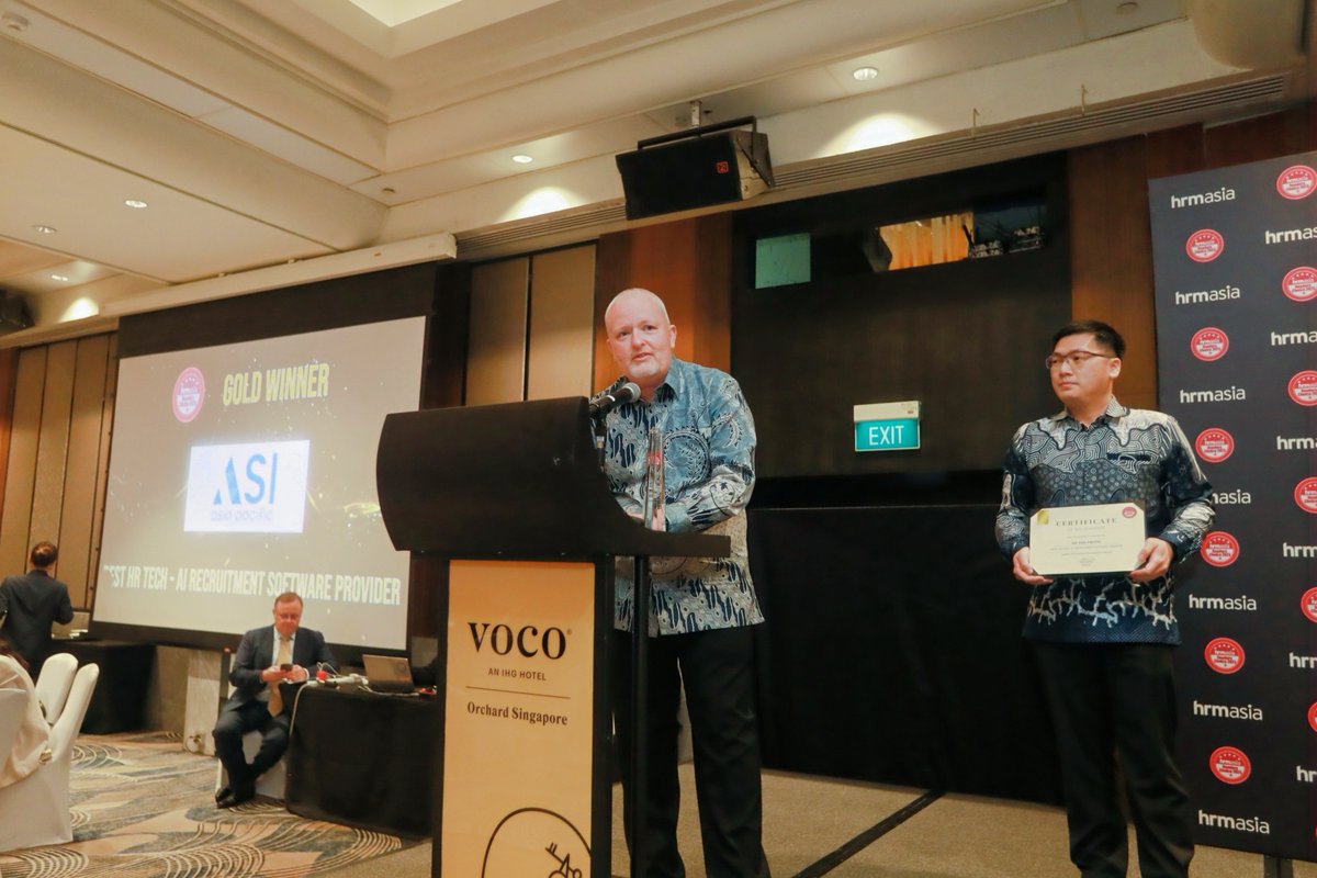 HRM_Asia's tweet image. The winners of Best HR Tech – AI Recruitment Software Provider at #RCA2024 are:

Gold: @asiasiapacific 
Silver: @EmploymentHero 

Congratulations to the winners for their innovative AI recruitment solutions!