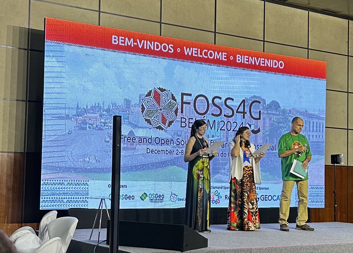 FOSS4G 2024 begins in 🇧🇷