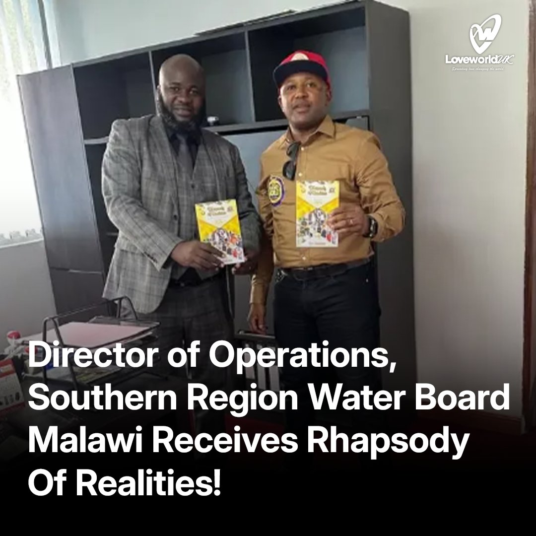 Loveworlduk's tweet photo. Director of Operations, Southern Region Water Board in Malawi, Tisungane Kapalamula, receives Rhapsody of Realities!
#Malawi #Reachoutworld #rowdlive #rowd #Reachoutworldday #loveworlduk #loveworldnetworks #LoveWorldNews #loveworldeurope https://t.co/68BpCb1AEA