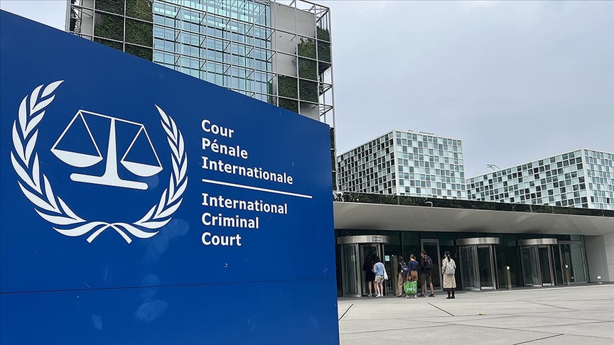 Yalova Üniversitesi Hukuk Fakültesi Öğretim Üyesi Doç. Dr. Ali Osman Karaoğlu, UCM'nin Netanyahu ve Gallant'la ilgili tutuklama kararı karşısında bazı Batılı devletlerin yargı bağışıklığı iddialarını ve yeni Trump yönetiminin olası yaptırımlarını AA Analiz için kaleme aldı

UCM,