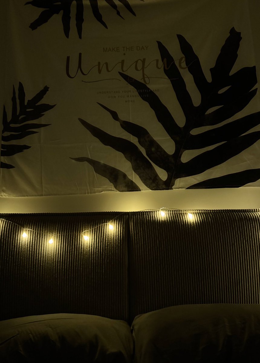 𝑴𝒆𝒓𝒓𝒚 𝑪𝒉𝒓𝒊𝒔𝒕𝒎𝒂𝒔