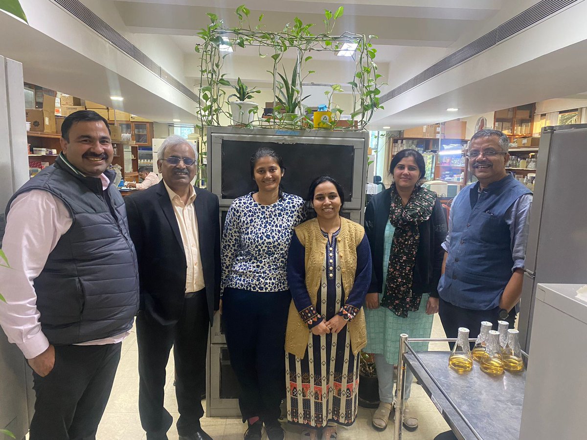 Ashutosh Pandey (@ashutoshnipgr) on Twitter photo Grateful to my mentor Dr.<a href="/PrabodhTrivedi/">Prabodh Trivedi</a>
for visiting our lab and insightful discussions on our ongoing collaborative projects. Pathway engineering of specialized plant metabolites will undoubtedly open avenues for impactful research in plant biology.
<a href="/CSIRCIMAP/">CSIR-CIMAP</a>
<a href="/NIPGRsocial/">BRIC-NIPGR</a> Grateful to my mentor Dr.<a href="/PrabodhTrivedi/">Prabodh Trivedi</a>
for visiting our lab and insightful discussions on our ongoing collaborative projects. Pathway engineering of specialized plant metabolites will undoubtedly open avenues for impactful research in plant biology.
<a href="/CSIRCIMAP/">CSIR-CIMAP</a>
<a href="/NIPGRsocial/">BRIC-NIPGR</a>