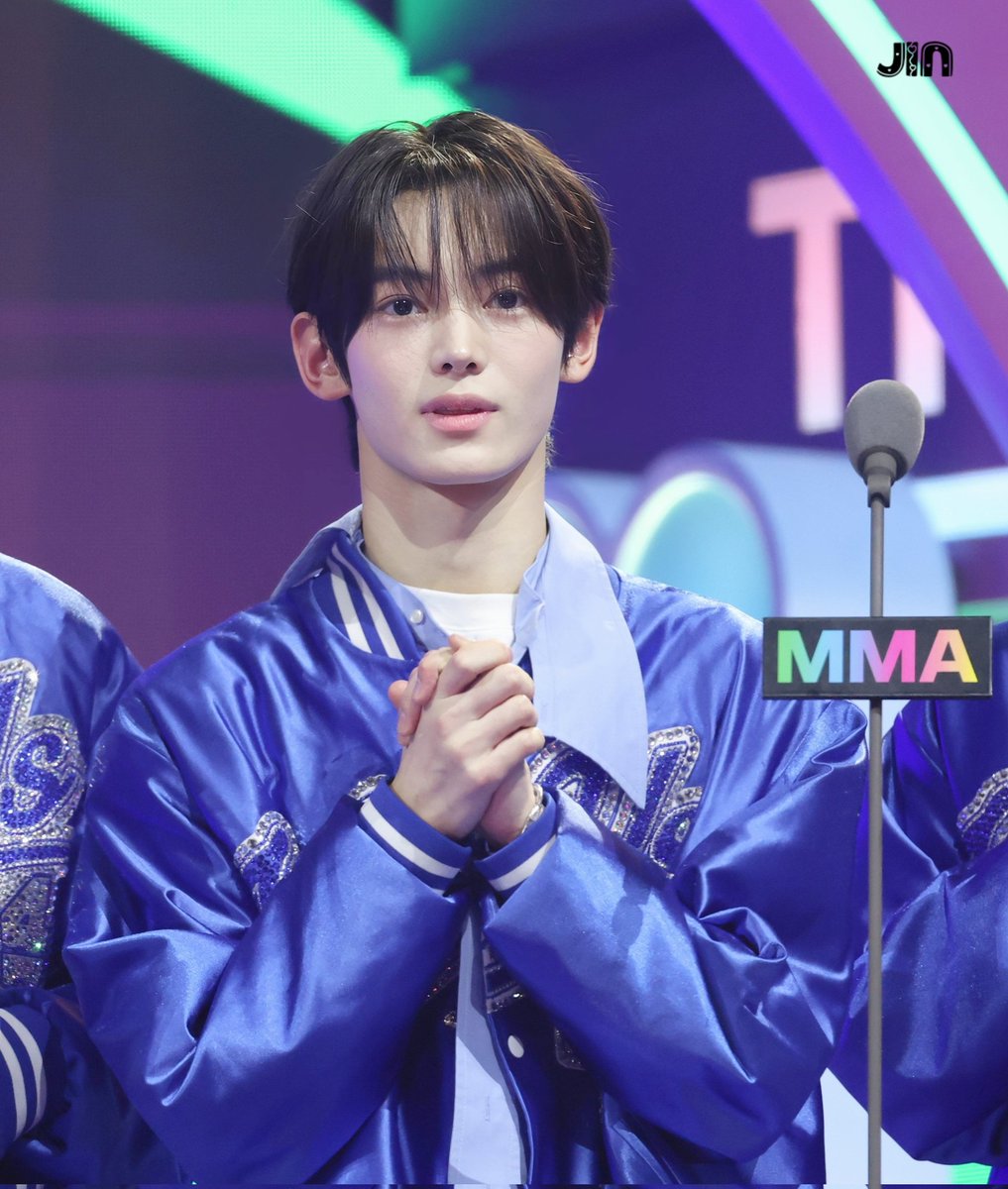 JIN0105_'s tweet photo. 241130 MMA

#한진 #韩振 #ハンジン  #HANZHEN #HANJIN #투어스 https://t.co/o1usF7mshs